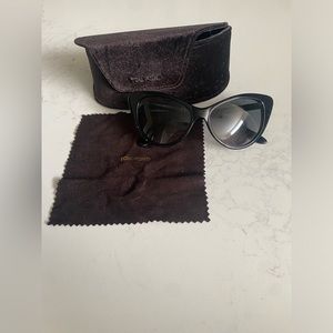 TOM FORD NIKITA BLACK CAT EYE SUNGLASSES